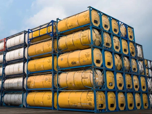 4g-temperature-monitoring-solution-for-tank-containers.jpg